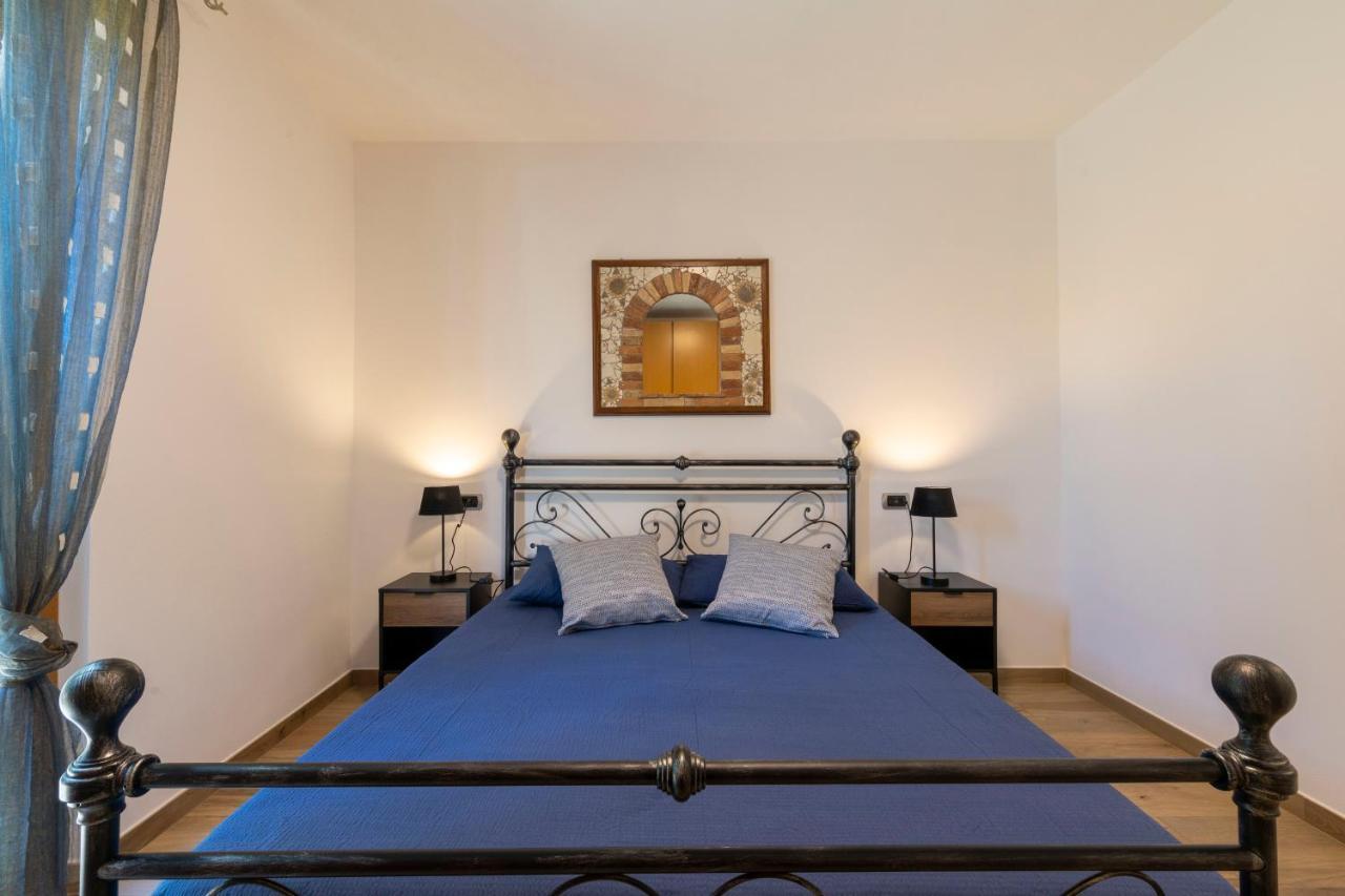 Apartment With Garden And Parking Μπελάτζιο Εξωτερικό φωτογραφία
